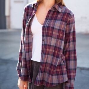 [SOLD] brandy melville “wylie” flannel shirt